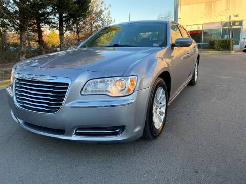 2013 Chrysler 300 for sale at Super Bee Auto in Chantilly VA