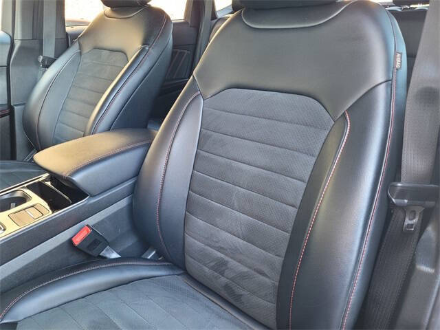 2020 Ford Edge ST Line