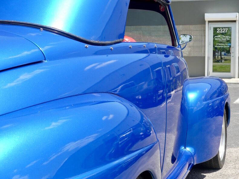 1948 Ford Super Deluxe