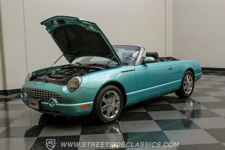 2002 Ford Thunderbird Deluxe