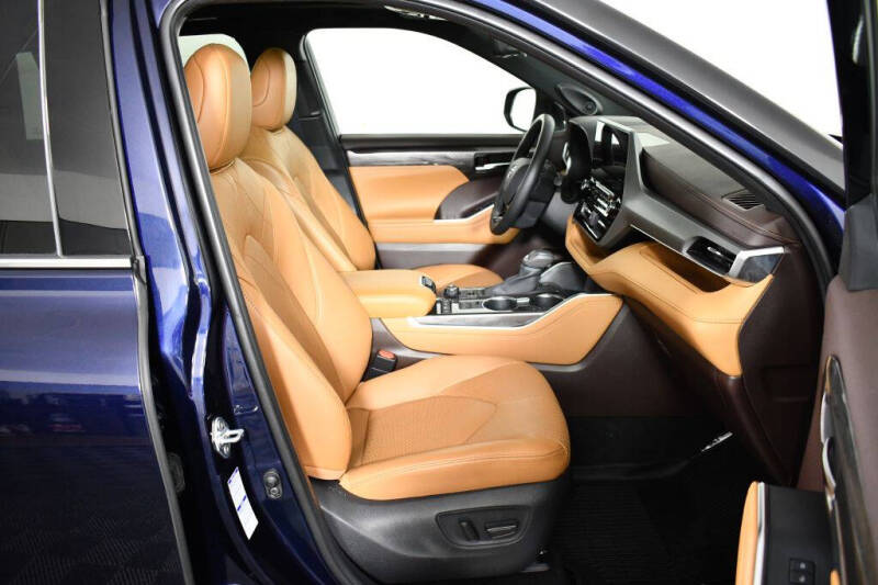 2020 Toyota Highlander Platinum