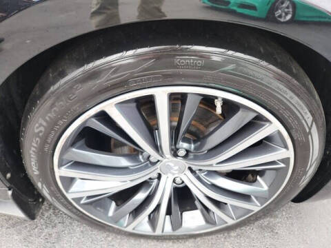 2018 Infiniti Q60 3.0T Luxe