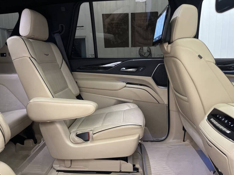 2021 Cadillac Escalade Premium Luxury