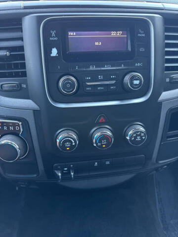 2017 RAM 1500 Express