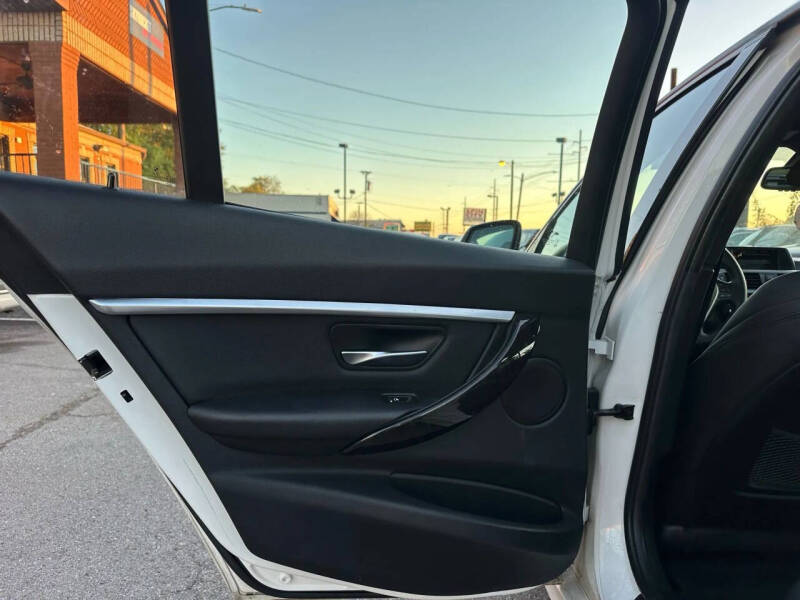 2016 BMW 3 Series 328i