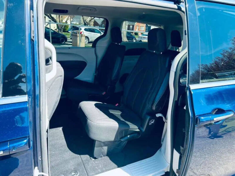2019 Chrysler Pacifica Touring Plus