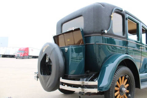 1927 Oldsmobile Sedan