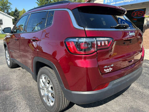 2022 Jeep Compass Latitude Lux