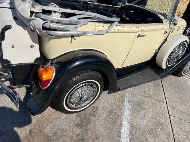1977 Ford Roadster