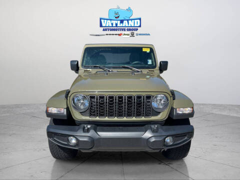 2025 Jeep Gladiator NightHawk