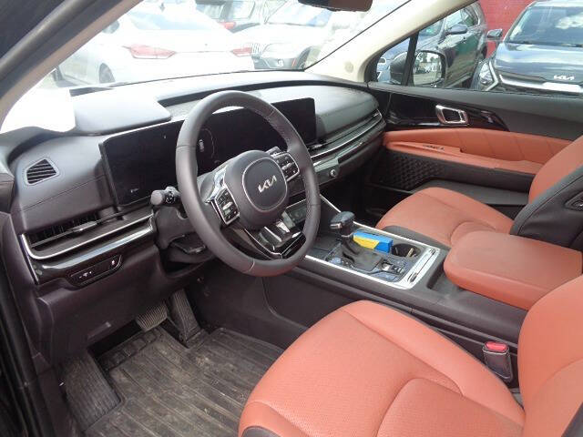 2025 Kia Carnival SX Prestige