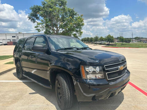 2013 Chevrolet Tahoe for sale at TWIN CITY MOTORS in Houston TX