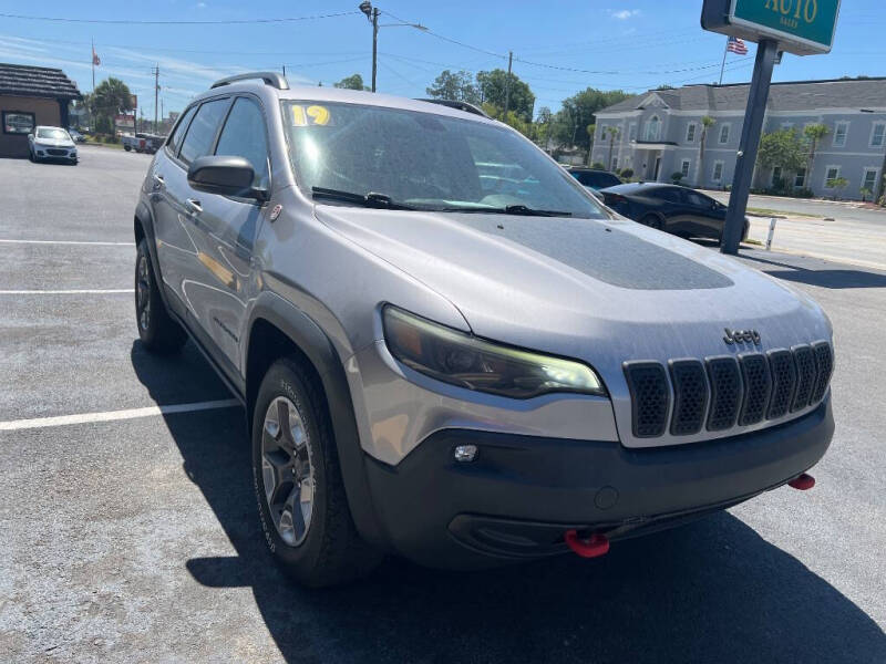 2019 Jeep Cherokee Trailhawk