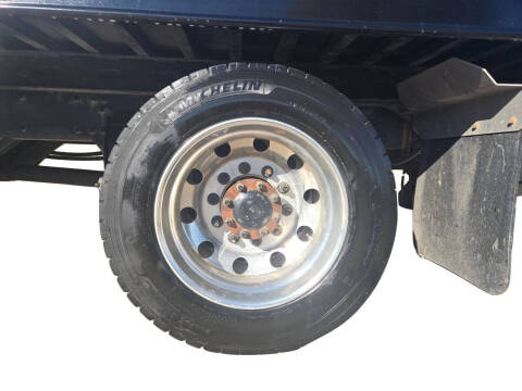 2022 Freightliner M2 106