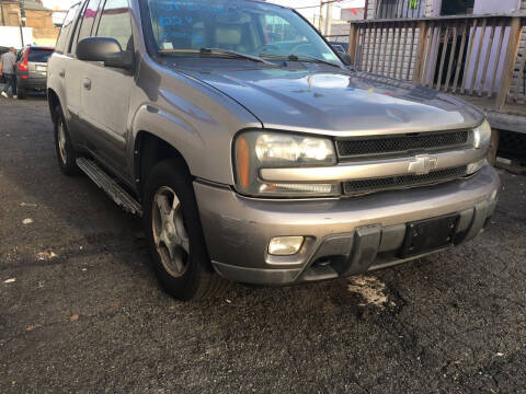 2005 Chevrolet TrailBlazer for sale at North Jersey Auto Group Inc. in Newark NJ