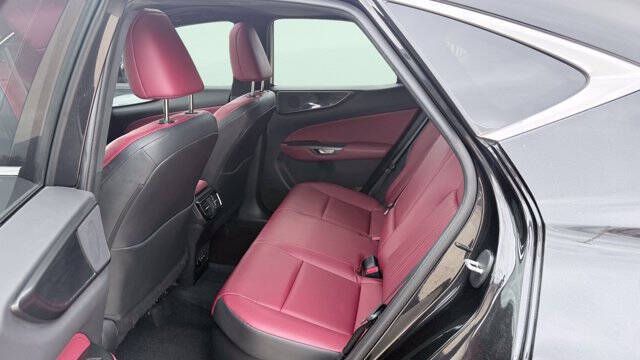 2025 Lexus NX 350h Premium