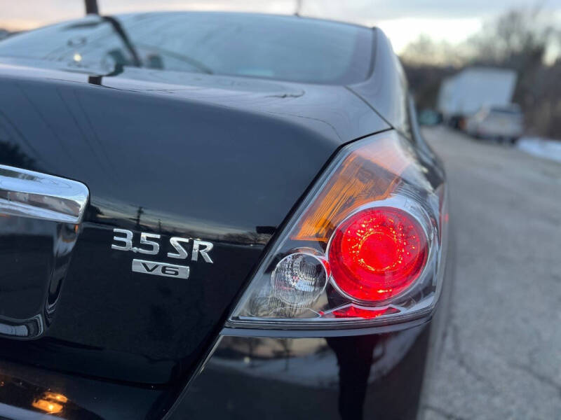 2011 Nissan Altima 3.5 SR