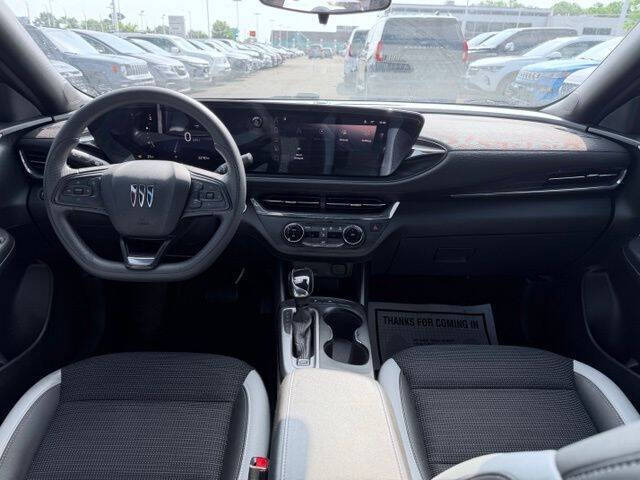 2025 Buick Envista Preferred