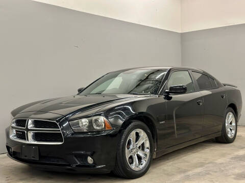 2013 Dodge Charger for sale at Autoaffari LLC in Sacramento CA