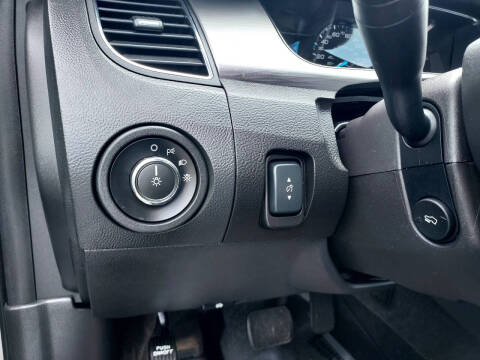 2013 Ford Taurus SEL