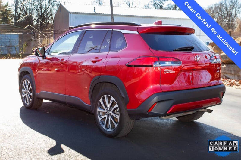 2022 Toyota Corolla Cross XLE