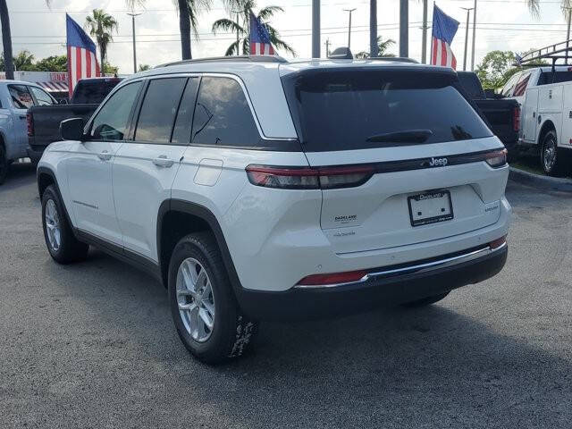 2025 Jeep Grand Cherokee Laredo X