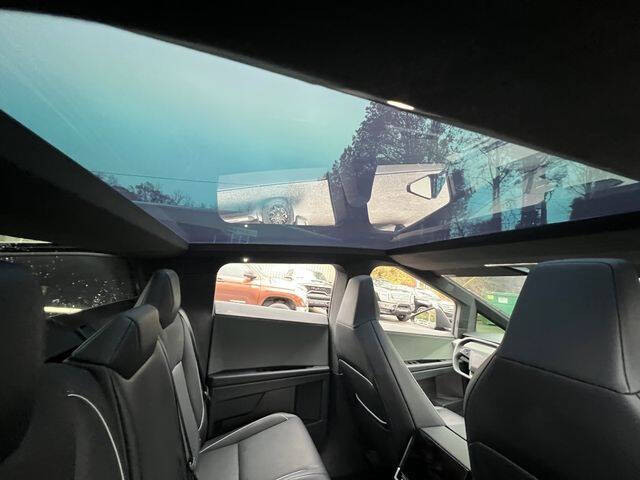 2024 Tesla Cybertruck