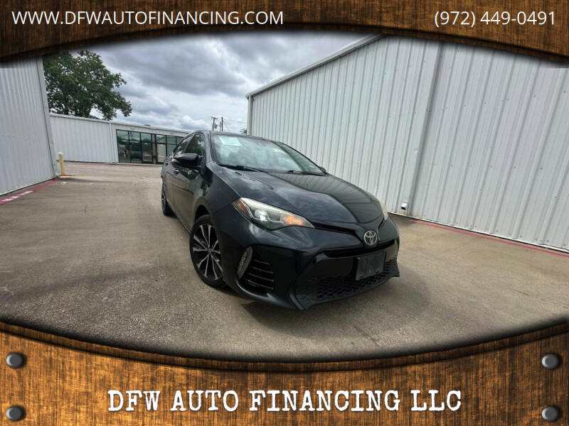 2017 Toyota Corolla SE's photo