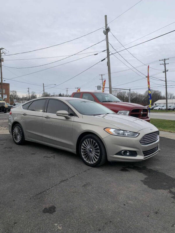 2016 Ford Fusion SE