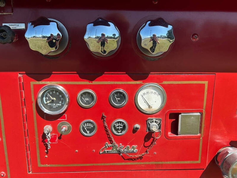 1965 Dodge D100 Pickup