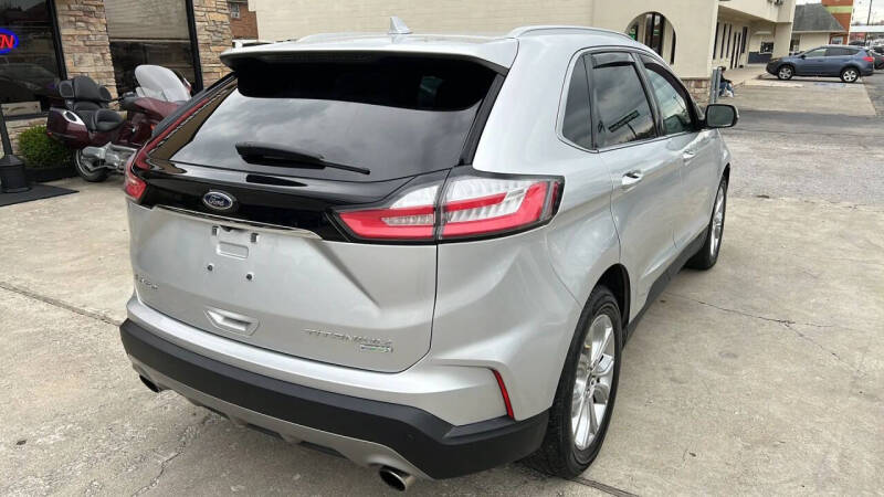 2019 Ford Edge Titanium