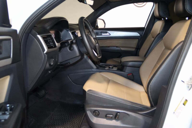 2022 Volkswagen Atlas Cross Sport V6 SE 4Motion