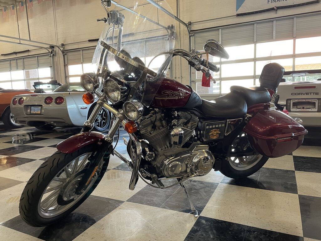 2001 Harley-Davidson® XL883C - Sportster® Custo 7