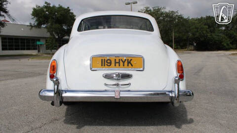 1955 Rolls-Royce Silver Cloud