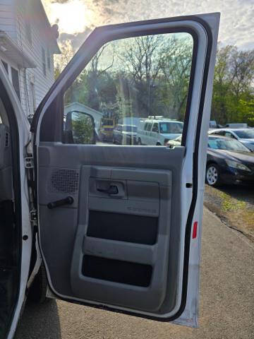 2013 Ford E-Series E-250