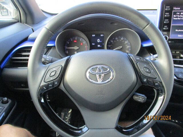 2021 Toyota C-HR XLE