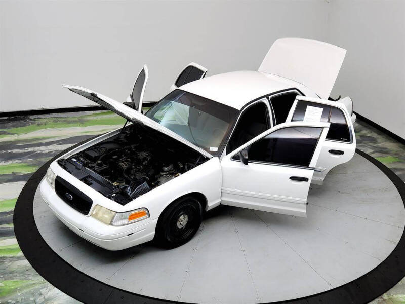 2011 Ford Crown Victoria