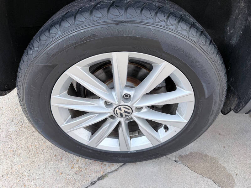 2017 Volkswagen Tiguan 2.0T Limited S