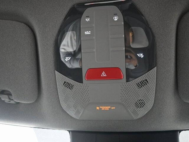 2024 Kia EV9 Light Long Range