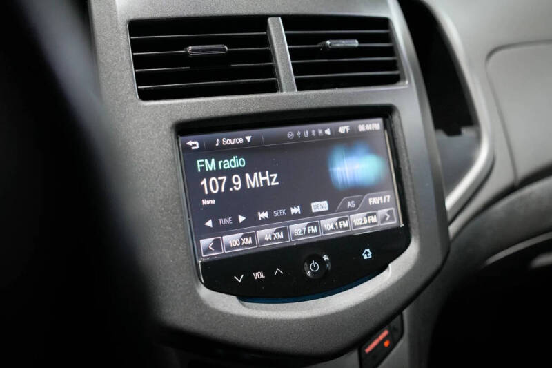 2016 Chevrolet Sonic LT Auto