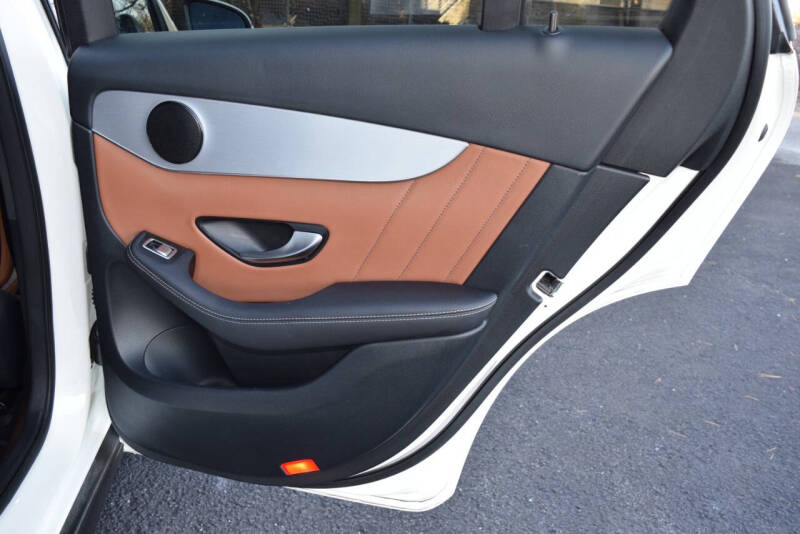 2020 Mercedes-Benz GLC GLC 300 4MATIC