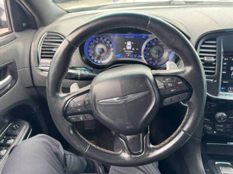 2018 Chrysler 300 S