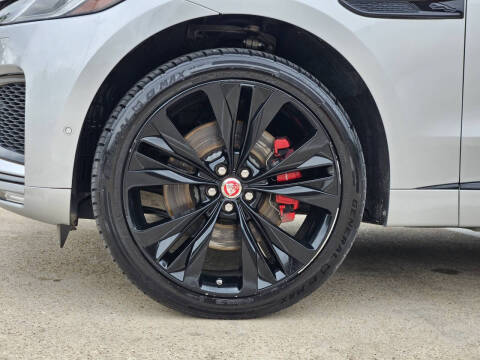 2021 Jaguar F-PACE P400 R-Dynamic S