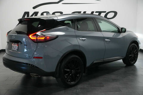 2023 Nissan Murano SV