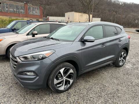 2016 Hyundai Tucson for sale at SAVORS AUTO CONNECTION LLC in East Liverpool OH