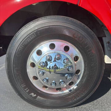 2008 Kenworth T300 asphalt patch truck