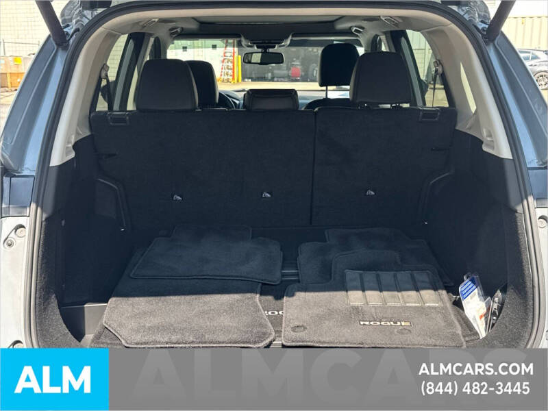 2022 Nissan Rogue SL