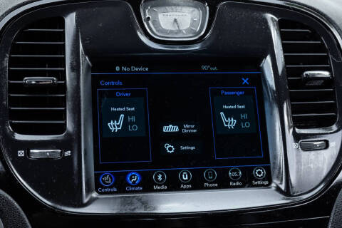 2018 Chrysler 300 S