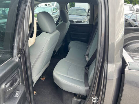2018 RAM 1500 Express