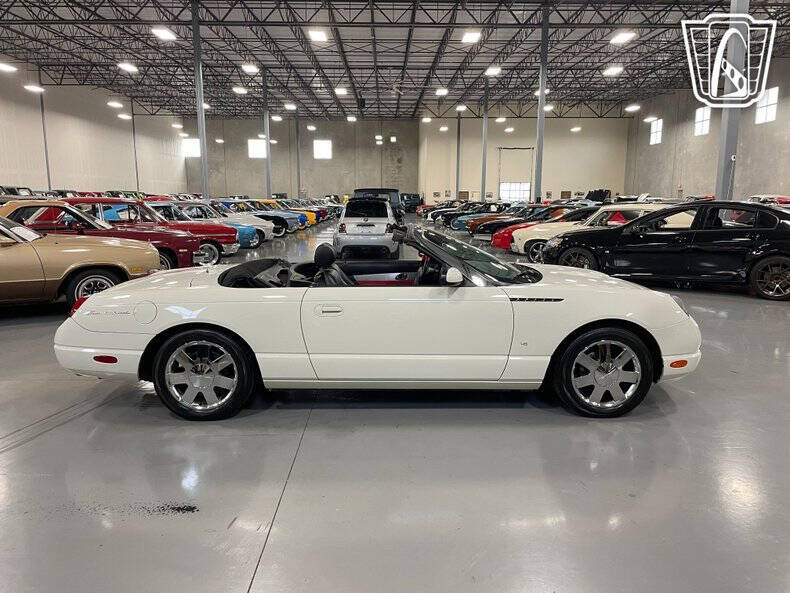 2003 Ford Thunderbird